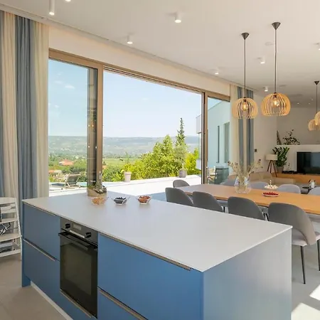 빌라 Modern And Luxurious With Swimming Pool In